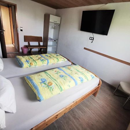 Untrasried Apartment Auszeit Mit Kueche Viel Ruhe Und Natur מראה חיצוני תמונה