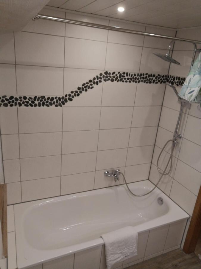 Untrasried Apartment Auszeit Mit Kueche Viel Ruhe Und Natur מראה חיצוני תמונה