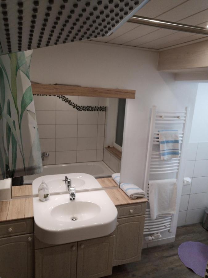 Untrasried Apartment Auszeit Mit Kueche Viel Ruhe Und Natur מראה חיצוני תמונה