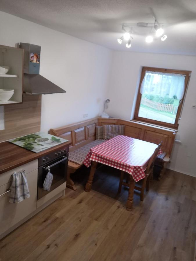 Untrasried Apartment Auszeit Mit Kueche Viel Ruhe Und Natur מראה חיצוני תמונה